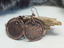 Load image into Gallery viewer, Rustic Hammered Copper Dangle Earrings, Antiqued Metal Round Circle Medallion Handmade