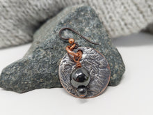 Load image into Gallery viewer, Hematite Metallic Beads and Melted Silver Earrings