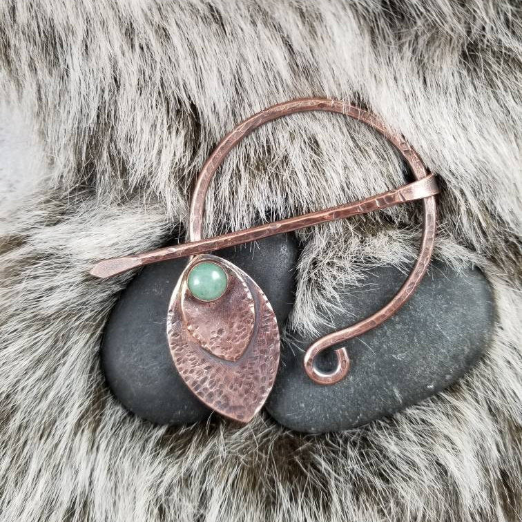 Leaf Penannular Pin, Metal Cloak Clasp, Handmade Rustic Copper Celtic Brooch, Green Aventurine
